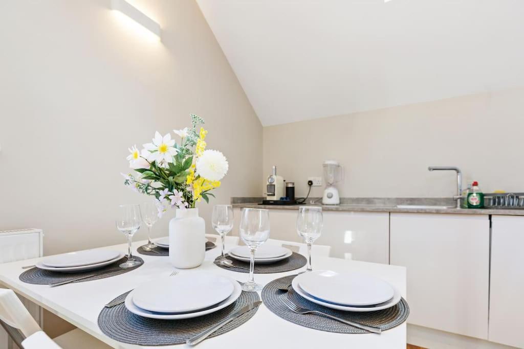 Apartment Two Bed In Leytonstone
