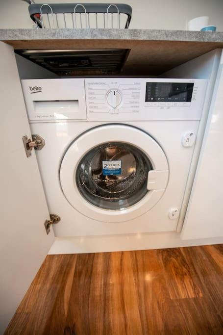 Two Bed In Leytonstone Apartamento Londres